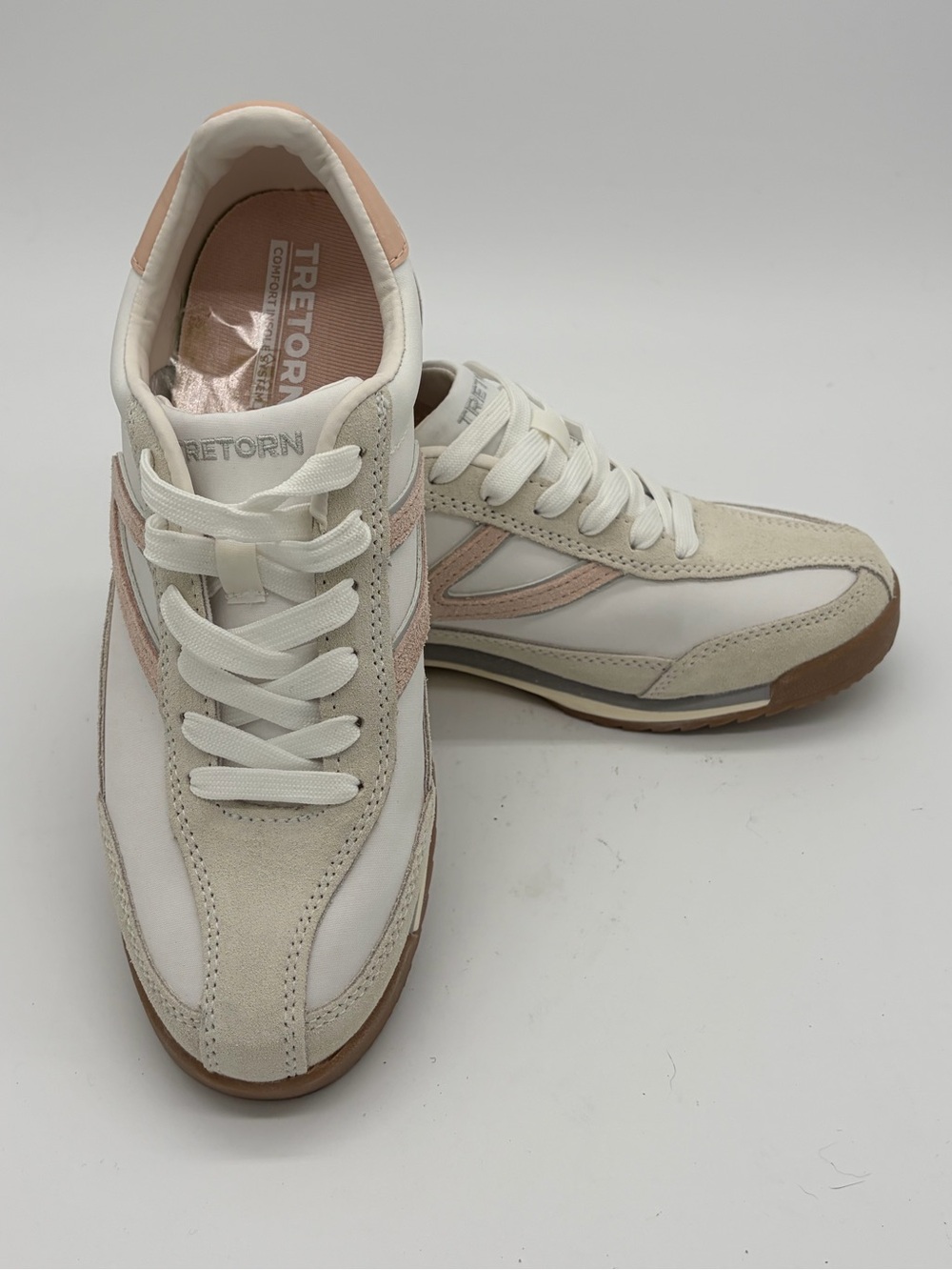 Tretorn Cream & Blush Retro-Inspired Sneakers